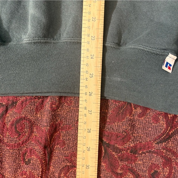 90s Russell Athletic Crewneck - Picture 5 of 5